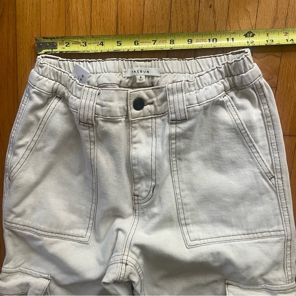 Pacsun Baggy Cargo Jeans Off-white - Size Small - Picture 7 of 8